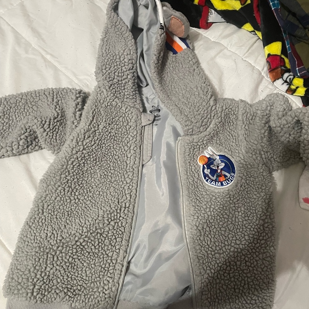 Bugs bunny sweater